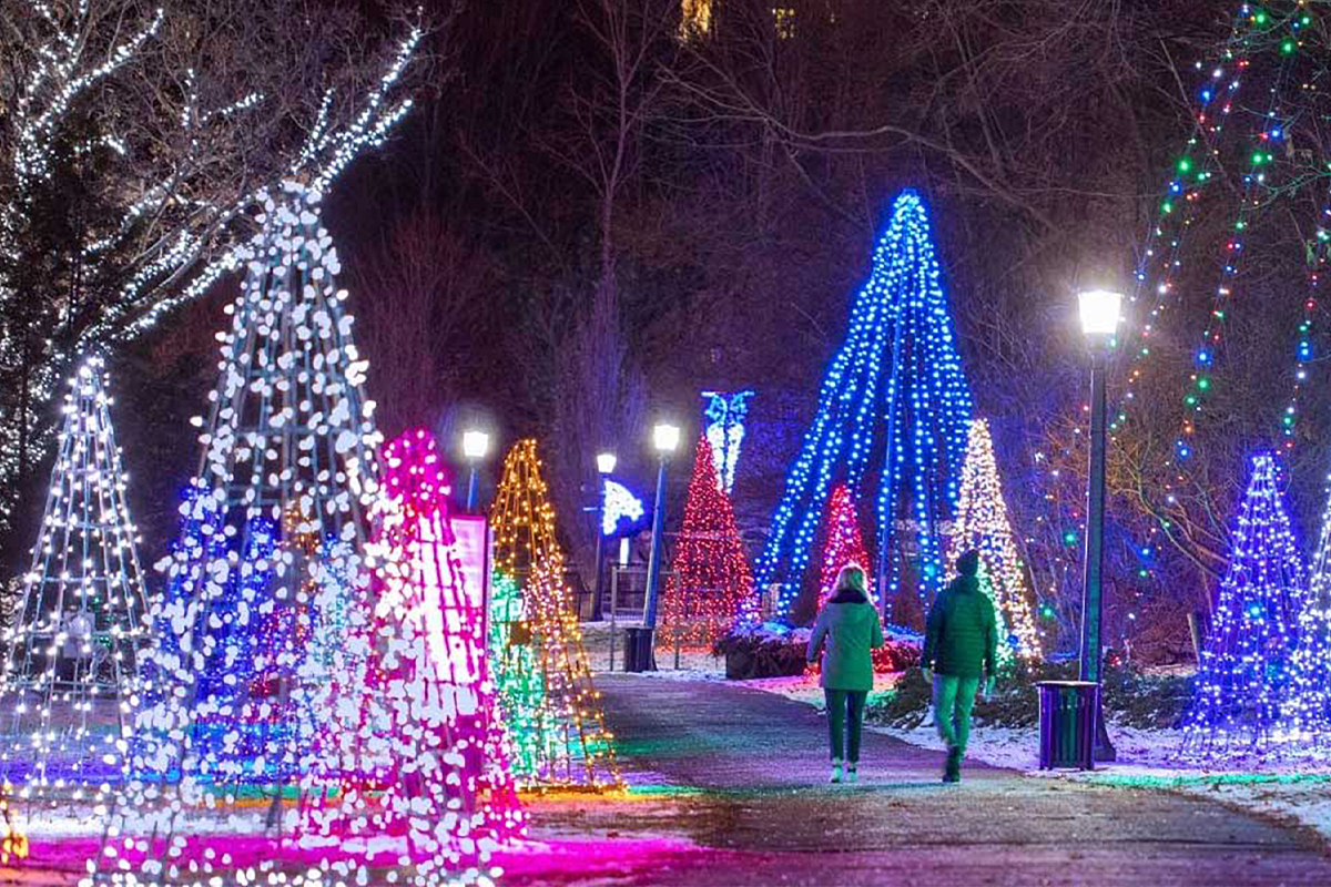 Niagara Falls Festival of Lights (2024) Christian Tours Motorcoach