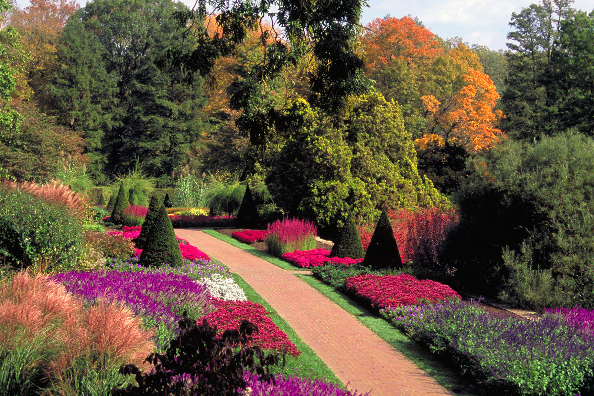 “Daniel” Philadelphia and Longwood Gardens (2024) Christian Tours