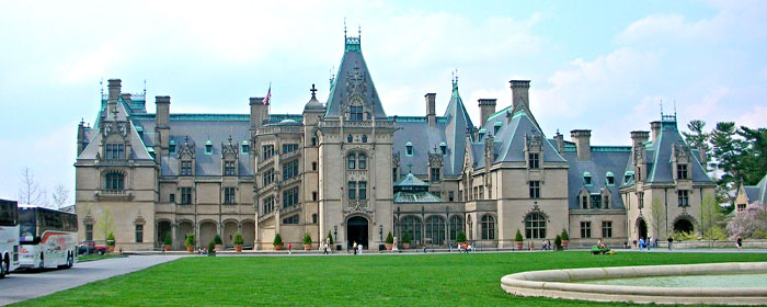 Biltmore Estate and
The Chihuly Exhibition
